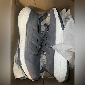 Mens Adidas Ultraboost size 11